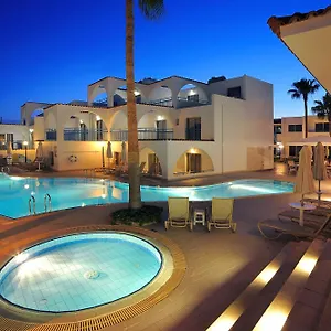 https://petrosana-hotel-apartments.hotelsatayianapa.com